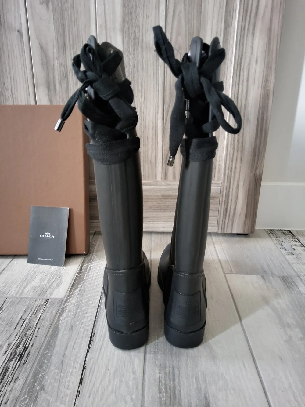 Coach stylish tall
